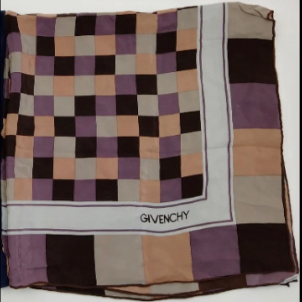 GIVENCHY PARIS Silk vintage scarf - Picture 2 of 7